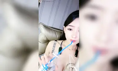 [Luo Youyou] Dewi kembali, kaki cantik dalam stoking, seluar dalam dan bikini, godaan tarian seksi, 17 (25)