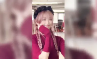 抖音-张依迪，91年反差婊,超级无敌反差骚母狗，已摆脱人性束缚进化成母畜饮尿舔脚虐B (4)