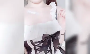 โลลิ ลังช่วยตัวเอง