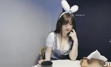 JVID Jie Mi 3 Jie Mi- ใช้ประโยชน์จากการทะเลาะกันเพื่อจับแฟนของเธอ