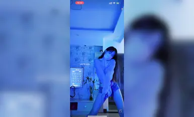 Douyin internet celebrity dancer @宁向(xiangxiang) member group na gumaganap ng malakihang hubo't hubad na sayaw (16)