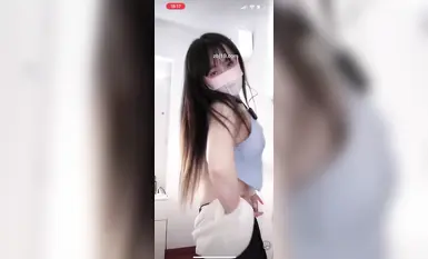 두인 인터넷 연예인 댄서 @宁向(xiangxiang) 멤버 그룹이 대규모 나체 댄스를 선보입니다(21)