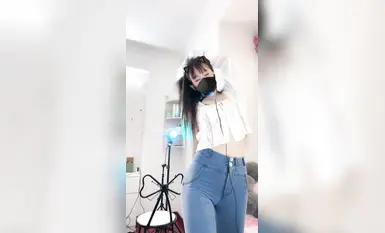 Nhóm thành viên vũ công nổi tiếng Douyin @宁向(向向) biểu diễn điệu nhảy khỏa thân quy mô lớn (24)