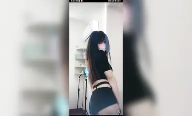 抖音网红舞姬@宁向(向向) 会员群大尺度裸舞(39)