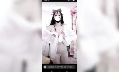 Douyin celebrity dancer @宁向(向向) member group na gumaganap ng malakihang hubo't hubad na sayaw (4)