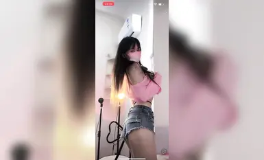 Penari selebriti internet Douyin @宁向(xiangxiang) ahli kumpulan tarian bogel berskala besar (54)