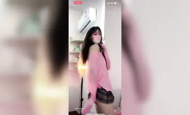 กลุ่มสมาชิกนักเต้นคนดังทางอินเทอร์เน็ต Douyin @ 宁向 (xiangxiang) ทำการเต้นเปลือยขนาดใหญ่ (7)