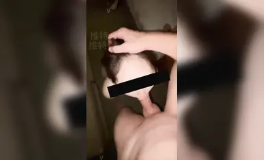 【桃子桃子子子】調教騷母狗強制口交後入白虎逼視覺感拉滿 (7)