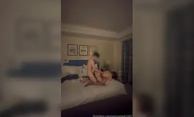 #Spongebob cực kỳ xinh đẹp và có chín đầu, tất, giày cao gót và đôi chân đẹp. Đồ chơi của chủ sở hữu nội dung khiêu dâm trên Internet được quay riêng với quy mô lớn (1)