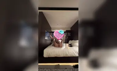 #스폰지밥 은 머리 9개, 스타킹, 하이힐, 아름다운 각선미를 자랑하는 엄청나게 아름다운 인터넷 음란물 소유자의 장난감을 비공개로 대규모로 촬영했습니다(7).