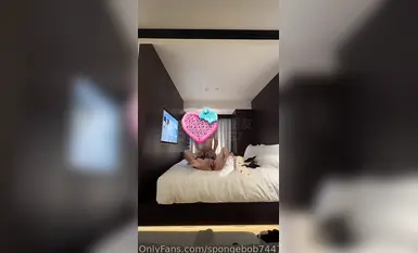 #스폰지밥 은 머리 9개, 스타킹, 하이힐, 아름다운 각선미를 자랑하는 엄청나게 아름다운 인터넷 음란물 소유자의 장난감을 비공개로 대규모로 촬영했습니다(7).