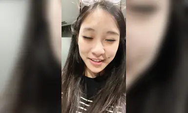 Model wanita Thai-Cina "Perry" DARI kontras Thai-Cina menunjukkan wajahnya dalam kehidupan seharian dalam penggambaran persendirian berskala besar BDSM untuk lelaki dan wanita dan bermain secara tertutup (5)