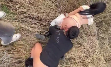 海角頂級綠帽淫妻大神【寢取NTR】✅合集-SPA男技師推油69互舔+老婆野外被釣蝦黑小伙按草上狂操