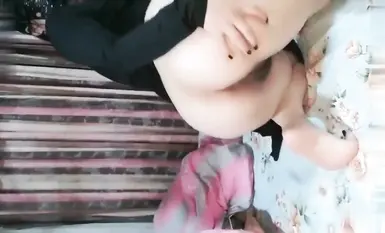 Ang babaeng fitness instructor ay may ganoong perpektong pigura. Siya ay may malaking mata, magandang hitsura, malalaking natural na suso at malaking puwit, at ang kanyang puki ay dinilaan ng kolehiyo.