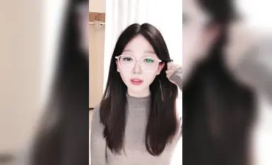 ผู้หญิงที่สวยที่สุดในโลก ~ [เปรียบเทียบนักศึกษาหญิง] เธอบริสุทธิ์ขนาดนี้ได้ยังไงฉันช่วยตัวเอง (2)