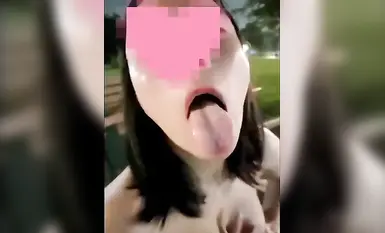 리얼 스피드 데이트 고수 '미스터 큐'는 여대생, 젊은 여성, 사무직 근로자, 피트니스 코치, 교사, 간호사, 앵커 등 현재까지 매주 평균 40명이 넘는 여주인공에게 급여를 지급한다. ] (6)