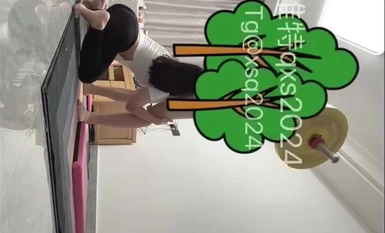 本物のスピードデートの達人「ミスターQ」は、女子大生、若い女性、サラリーマン、フィットネスコーチ、教師、看護師、キャスターなど、これまでに平均して週に1回、40人以上の女性主人公とデートの費用を支払っている。 [第1話] 】 (7)