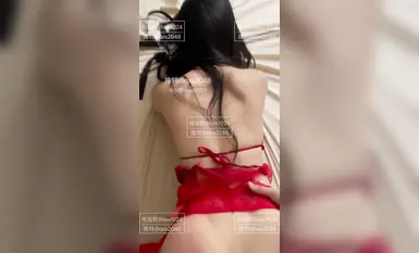 리얼 스피드 데이트 고수 '미스터 큐'는 여대생, 젊은 여성, 사무직 근로자, 피트니스 코치, 교사, 간호사, 앵커 등 현재까지 매주 평균 40명이 넘는 여자 주인공에게 돈을 지급한다. [첫회] (8)