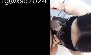 本物のスピードデートの達人「ミスターQ」は、女子大生、若い女性、サラリーマン、フィットネスコーチ、教師、看護師、アンカーなど、これまでに平均して週に1回、40人以上の女性主人公とデートの費用を支払っている。エピソード】 (9)