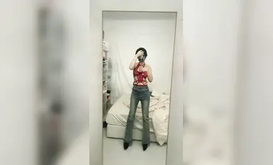 你的KK（KKLOVECOS）-牛仔褲姨媽還沒完也自慰