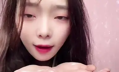 최고의 청순한 여고생의 대조! 어린 나이에 너무 뻔뻔스러워요 (1)