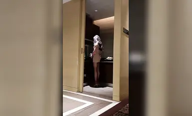 萬人崇拜大神『海盜船長』一月最新燃爆私拍_極品女神瘋狂騎乘_落地窗前後入內射_高清1080P版1 (1)