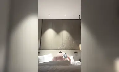 万人崇拜大神『海盗船长』一月最新燃爆私拍_极品女神疯狂骑乘_落地窗前后入内射_高清1080P版1 (18)