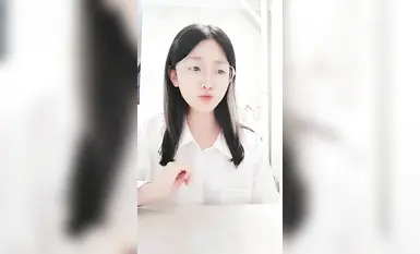 Vào tháng 12 năm 2024, nữ sinh mới [Xiaorourou] là một luồng gió mới. Sự tương phản giữa cặp kính và cô gái trẻ rất bắt mắt. Cô ấy lột xác trên diện rộng với phong cách mối tình đầu và ham muốn thuần khiết! (6)