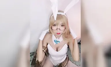 【12月新品】，可鹽可甜，百變福利姬，Onlyfans露臉嫩妹【lmusicl】訂閱私拍，各種COS自慰啪啪（4）