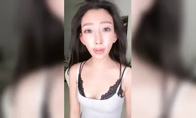 [Puteri Taiping] Dewi Kontras_Kecantikan berkaki panjang dengan payudara yang luar biasa, sangat seksi, telanjang dan menari dengan sangat cuek_1