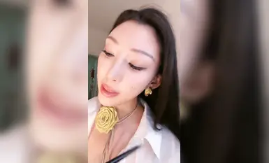 [샤오핑어] 검은 스타킹을 신은 톱 미인 앵커가 알몸으로 열정적으로 춤을 춘다(2)