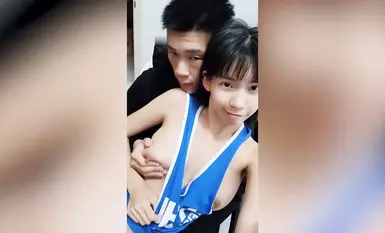 「ゾゾミートソース」フヤ少女はアウトドアの楽しみに小さなコントラストを持ち、150回を費やします