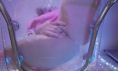 【白浆淫液视觉盛宴】敏感体质白净酮体粉嫩小萝莉白虎名器「Creamy Spot」OF大尺度自慰私拍(6)