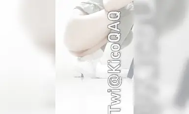 【12月新品①】，可鹽可甜，白虎一線天饅頭逼，推特福利姬【KicoQAQ】各種道具，花式自慰雙通，小母狗屬性拉滿