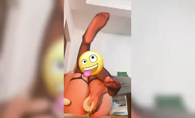 【12月新品】職校服裝設計專業，大奶福利姬【77cjdmn】推特私拍，露出紫薇啪啪，滿身寫淫字，非常母狗 (20)