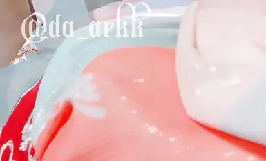 매우 부드럽고 순수하며 아름다운 작은 요정 [실수로 물을 뿌렸습니다] 작은 보지가 너무 민감하고 문지르면 많은 양의 물이 뿜어 져 나옵니다. 아빠의 큰 자지가 작은 암캐의 보지를 채우고 싶습니다 (1).