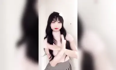 Himpunan 2 ahli ahli ahli menjemput gadis, senior Qingqing, melakukan hubungan seks dengan dua gadis sekolah merah jambu dan tulen dalam pelbagai jawatan 1-1 (2)