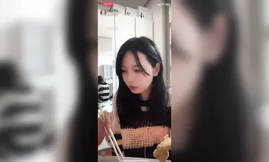 Hàng nghìn video được chiếu trên Douyin khoe những điểm hở của họ, một bộ sưu tập nhỏ các video làm đẹp và video phúc lợi (5)