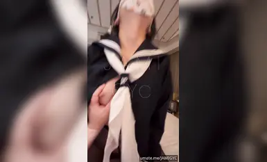 推特萝莉风嫩妹，极品小母狗【KAKAE】露脸福利，天生反差，足交性爱，无套内射(6)