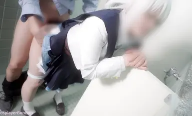 Niềm vui rơi - Thủ dâm đam mê trên máy của tiền bối yêu thích của tôi ♡ Tôi bị cướp và bị hiếp dâm trong nhà vệ sinh ◯ và nhân viên xử lý tình dục đã đi làm ♡♡