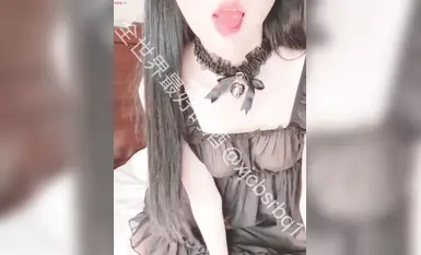 【青春無敵】，極品白虎粉穴，反差女神【燒酒sjcbsrbq】推特視圖全集，各種制服道具，紫薇噴水，內窺鏡看子宮 (15)