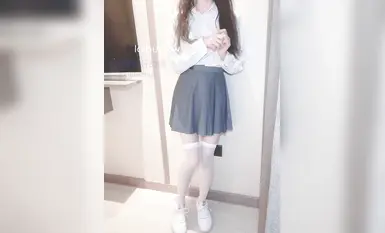 【青春無敵】，極品白虎粉穴，反差女神【燒酒sjcbsrbq】推特視圖全集，各種制服道具，紫薇噴水，內窺鏡看子宮 (24)