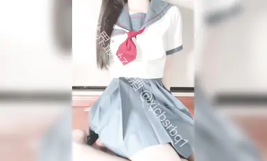 【青春無敵】，極品白虎粉穴，反差女神【燒酒sjcbsrbq】推特視圖全集，各種制服道具，紫薇噴水，內窺鏡看子宮 (8)