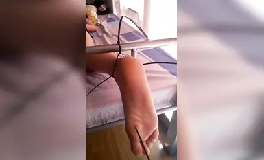 外表清纯内心是个反差骚货被男友调教成一个小母狗(2)