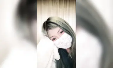 สาวมีชีวิตชีวาที่มีรอยสักยังคงน่าตื่นเต้น หากไม่มีรอยสัก สาวมีชีวิตชีวาก็มีรสนิยมน้อยลง