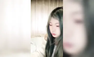 สาวมีชีวิตชีวาที่มีรอยสักยังคงน่าตื่นเต้น หากไม่มีรอยสัก สาวมีชีวิตชีวาก็มีรสนิยมน้อยลง