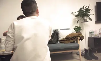 極品美人妻返場，她也想和小夥子做愛，風情萬種滿足小伙的一切幻想，爆操大屁股，舒服了啊啊叫