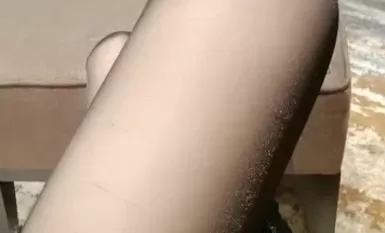 小骚货网上约小哥哥酒店干炮