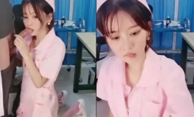 มิราผู้น่ารักเจ้าอารมณ์รับบทเป็นพยาบาลและแพทย์โดยกางขาของเธอบนเก้าอี้แล้วถูด้วยเครื่องสั่น