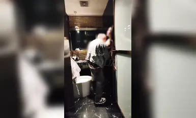 【12月新品】，172九头身，无敌大长腿【LuckyQL777】付费福利，Baby的淫荡之夜，多人口交抠逼舌吻啪啪